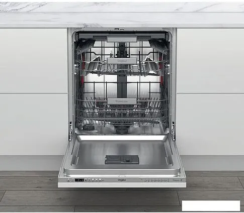 Встраиваемая посудомоечная машина Whirlpool WIO 3O26 PL