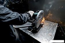 Монтажная (отрезная) пила Metabo CS 22-355 601786000 Монтажная (отрезная) пила Metabo CS 22-355 601786000