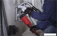 Угловая шлифмашина Milwaukee AGVK24-230EK 4933451413