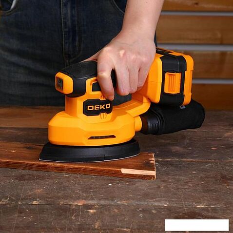 Дельташлифмашина Deko DKCG20 063-4023 ( с 1-им АКБ)