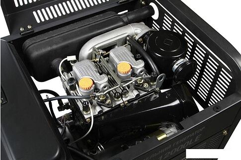 Дизельный генератор Hyundai DHY 12000LE