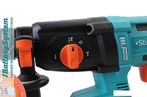 Перфоратор Sturm CRH1832BLC (с 1-им АКБ, кейс)