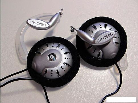Наушники KOSS KSC75