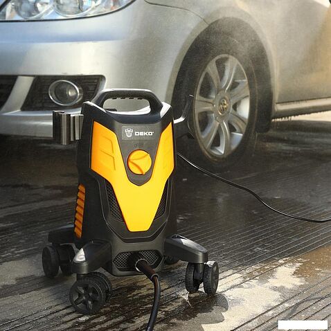 Мойка высокого давления Deko DKCW1800 083-2033