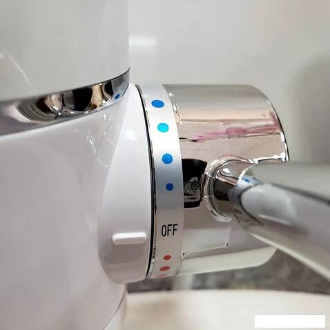 Проточный электрический водонагреватель-кран Ingrosso SV-P (01)