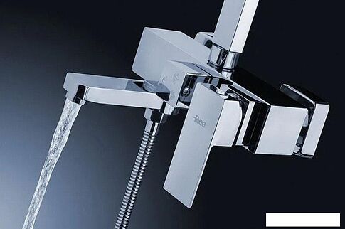 Душевая система Rea Navaro REA-P0802 (хром)