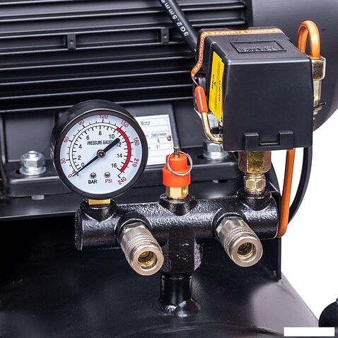 Компрессор FoxWeld Aeromax 550/100 HP 7069