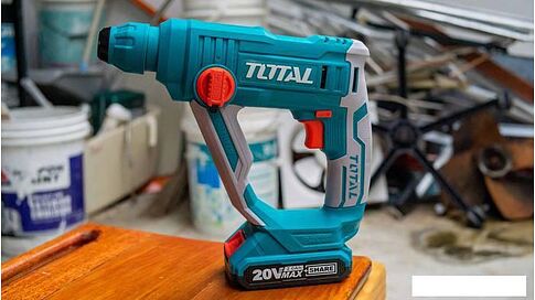 Перфоратор Total TRHLI1601