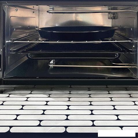 Мини-печь Ginzzu HOT-132 black