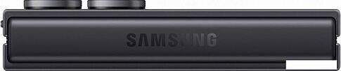 Телефон Samsung Galaxy Z Flip7 SM-F766B 12GB/256GB (черный)