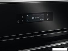 Электрический духовой шкаф AEG 8000 Assisted Cooking BPE748380B Электрический духовой шкаф AEG 8000 Assisted Cooking BPE748380B
