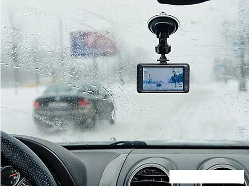 Автомобильный видеорегистратор Lexand LR21