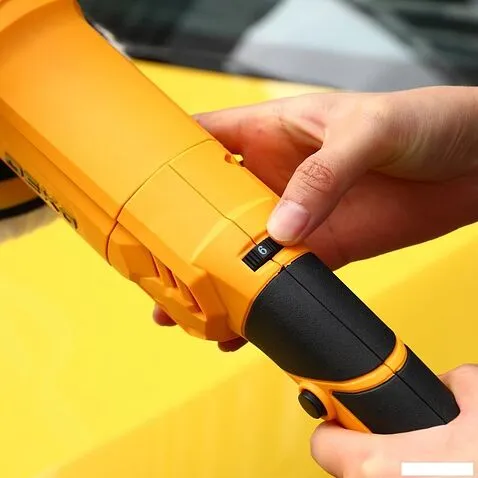 Эксцентриковая шлифмашина Deko P1400-D 083-1047
