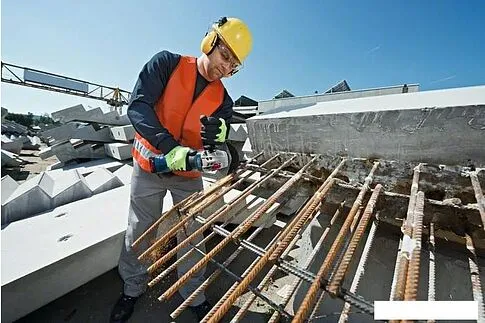 Угловая шлифмашина Bosch GWS 18V-10 Professional 06019J4003 (без АКБ, кейс)