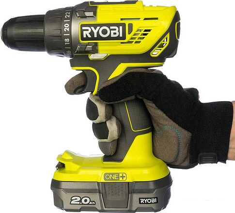 Дрель-шуруповерт Ryobi R18DD3-220S 5133003348 (с 2-мя АКБ 2 Ah, сумка)