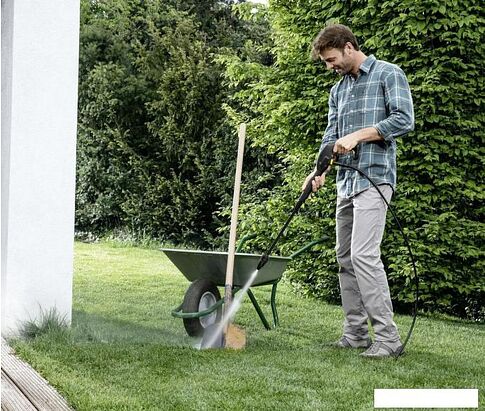 Мойка высокого давления Karcher K 2 Universal Edition 1.673-010.0