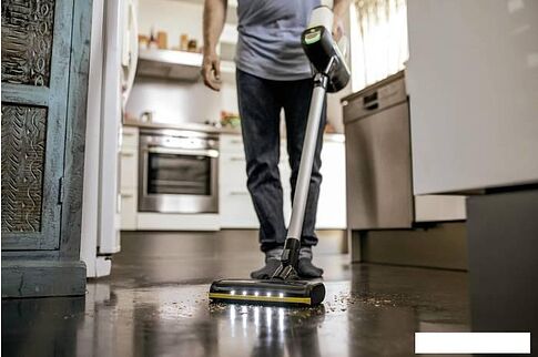 Пылесос Karcher VC 6 Cordless ourFamily Extra 1.198-674.0