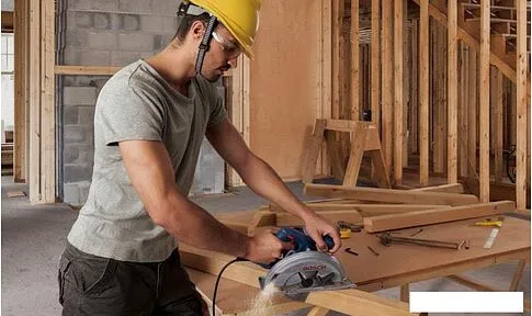 Дисковая (циркулярная) пила Bosch GKS 140 Professional 06016B3020