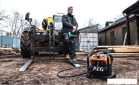 Компрессор AEG Powertools BK18-38BL-0
