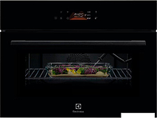 Электрический духовой шкаф Electrolux MealAssist CombiQuick 800 LVL8E09Z