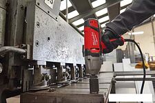 Ударный гайковерт Milwaukee IPWE 520 R 4933451525