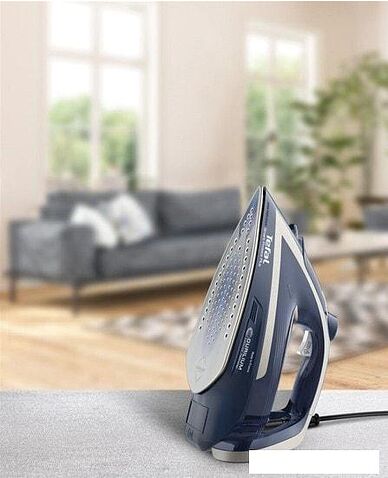 Утюг Tefal FV6872E0