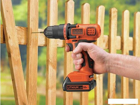 Дрель-шуруповерт Black & Decker BDCDD18N (без АКБ)
