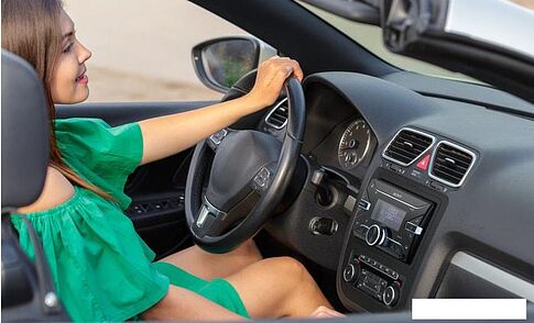 USB-магнитола Sony DSX-B700