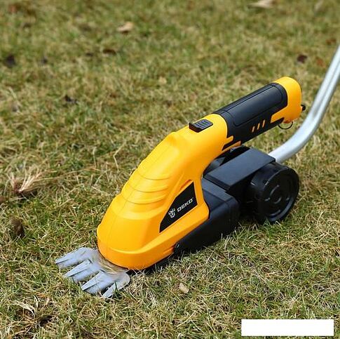 Кусторез + ножницы Deko DKGS8 Pro 063-4473 (с АКБ)