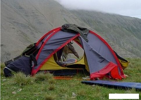 Палатка TRAMP Rock 4 v2