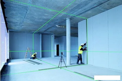 Лазерный нивелир Bosch GLL 3-80 G Professional 0601063Y00 (кейс, лазерная мишень)