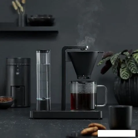 Капельная кофеварка Wilfa Svart Performance WSPL-3B