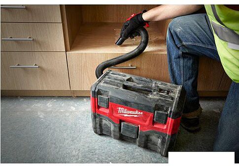 Пылесос Milwaukee M18 VC2-0