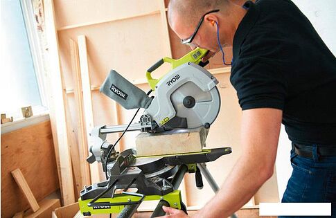 Дисковая пила Ryobi EMS254L