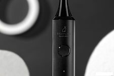 Электрическая зубная щетка Revyline RL 040 Black Rabbit Special Edition (черный) Электрическая зубная щетка Revyline RL 040 Black Rabbit Special Edition (черный)