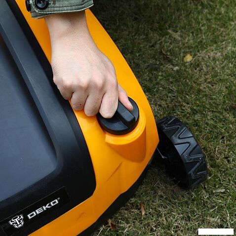 Скарификатор-аэратор Deko DKESC1700 081-2004