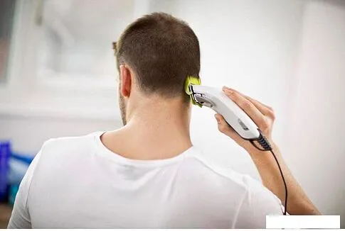 Машинка для стрижки Remington ColourCut HC5035