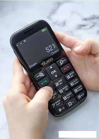 Кнопочный телефон Olmio C37 (черный)