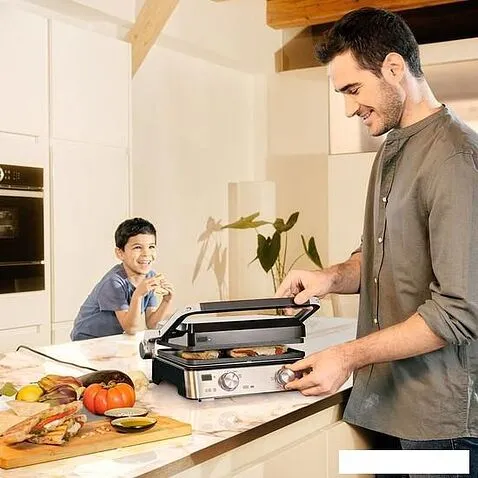 Электрогриль Braun MultiGrill 7 CG7020