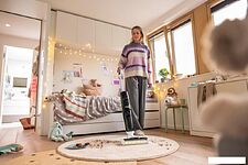 Вертикальный моющий пылесос Karcher FCV 4 Extra+ 1.056-134.0