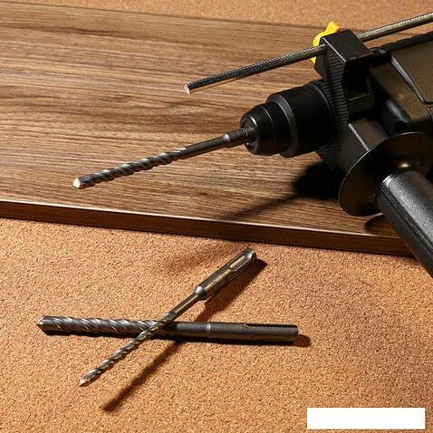 Перфоратор Deko DKH650W SET