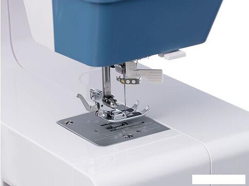 Электромеханическая швейная машина Chayka SewLux 200