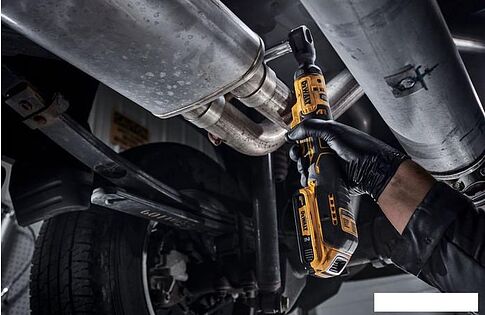 Гайковерт DeWalt DCF513N (без АКБ)