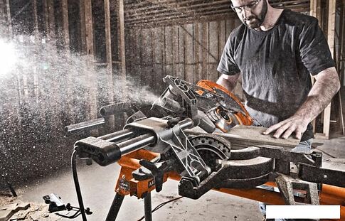 Торцовочная пила AEG Powertools PS254DBE