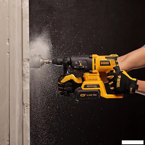 Перфоратор Denzel BLRH-IB-26- (без АКБ)