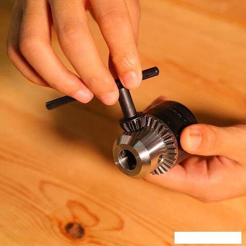 Перфоратор Deko DKH1000W SET