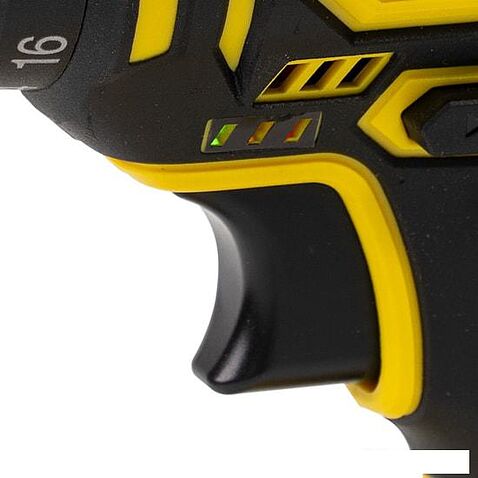 Дрель-шуруповерт Kolner KCD 20-2LC (с 2-мя АКБ, кейс)