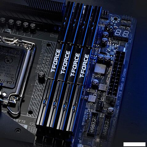 Оперативная память Team T-Force Vulcan 2x32ГБ DDR5 5600 МГц FLBD564G5600HC36BDC01