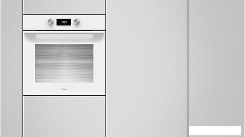 Электрический духовой шкаф TEKA HLB 8400 (белый)