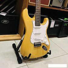 Электрогитара Fabio ST100 N